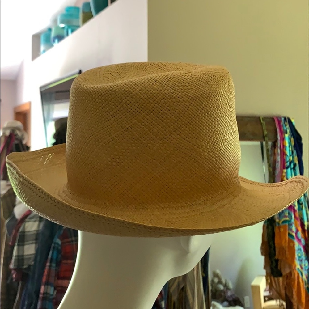 Hat - Picture 3 of 6
